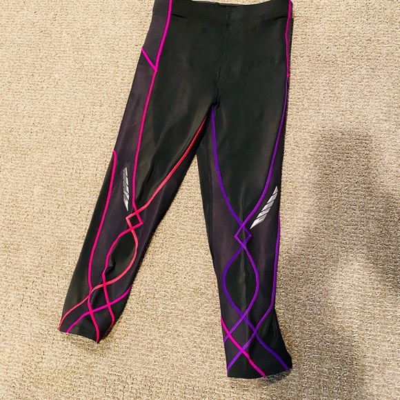 CW-X compression running leggings - Picture 3 of 10